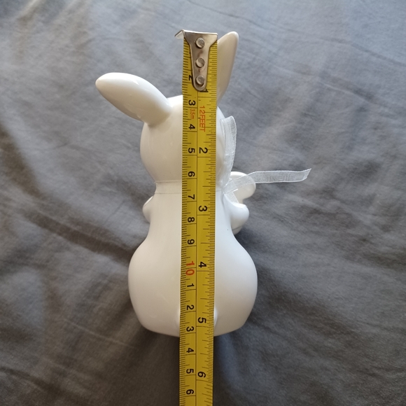 Spritz Ceramic Easter Bunny - Picture 11 of 12